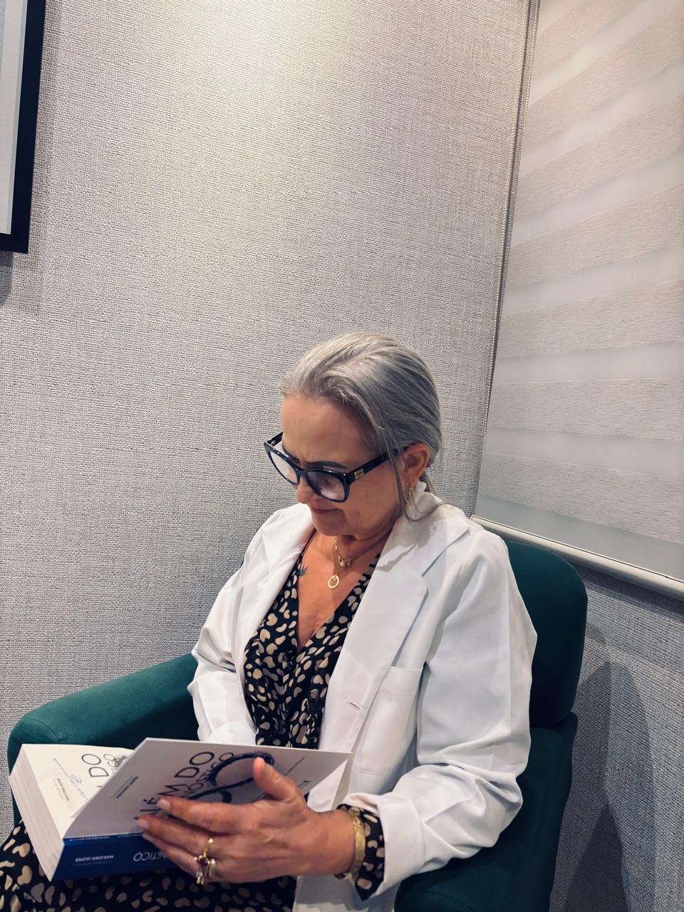 Sandra Regina Silva em atendimento